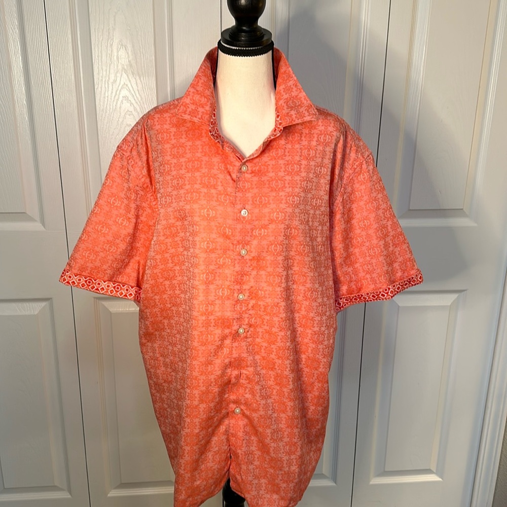 Robert Graham Flip Cuff Sleeve Button UP Shirt. Size 1XL